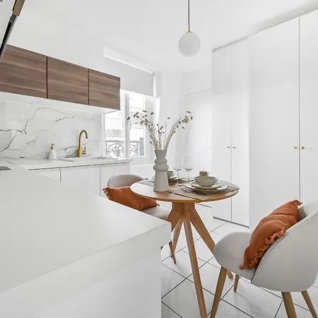 Renove Cosy Metro Paris 2pers Wifi Apartment Clichy